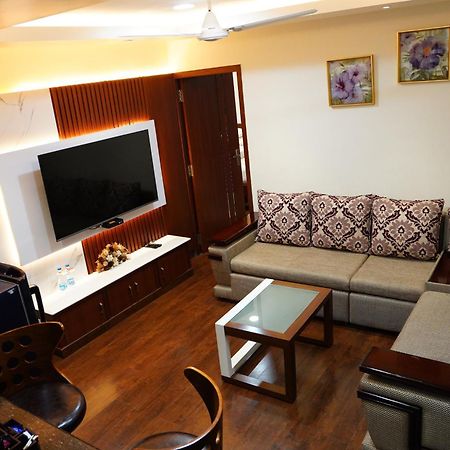 Chola Serviced Apartment Tiruchirappalli Экстерьер фото