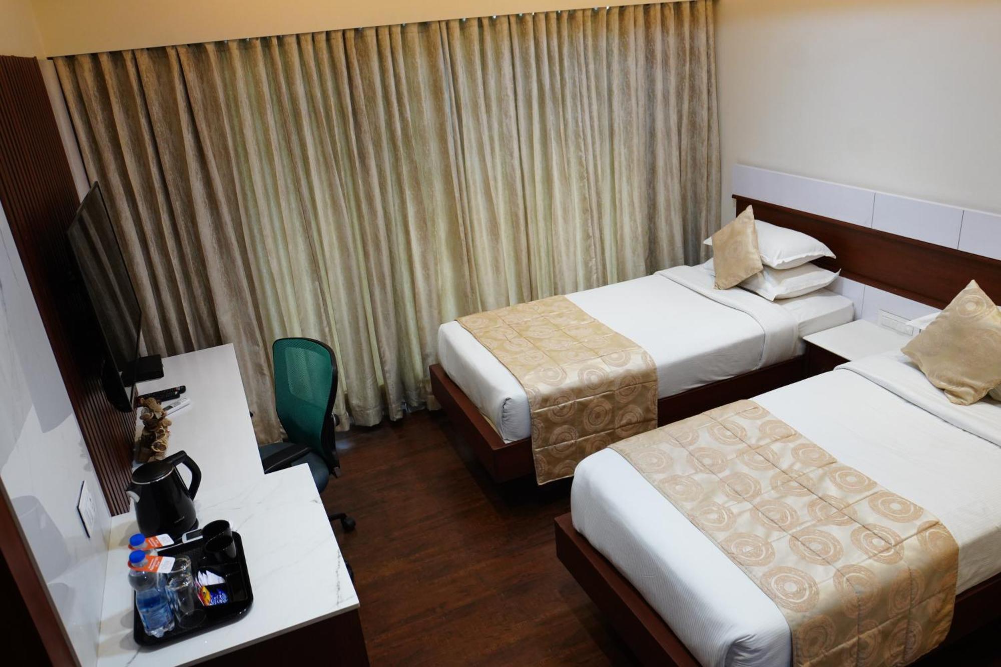 Chola Serviced Apartment Tiruchirappalli Экстерьер фото